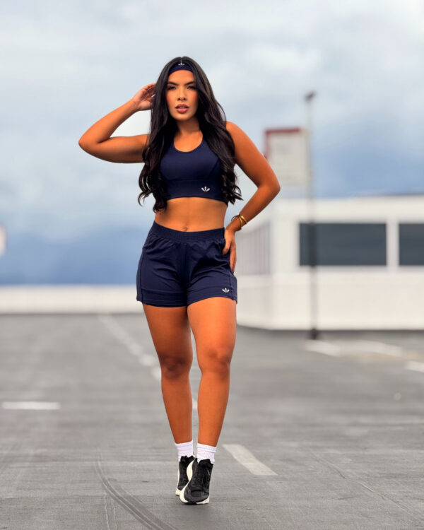 CROPPED CHING — verso