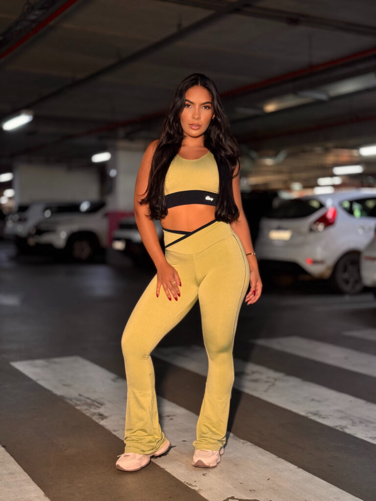 LEGGING FLARE LINE