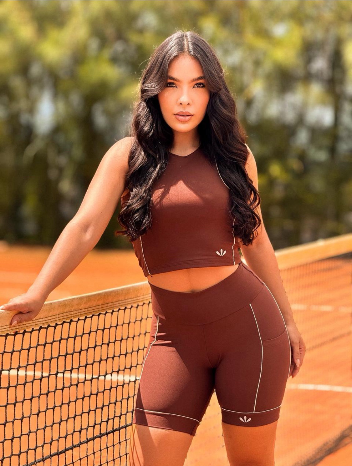CROPPED ESSENCE FIT