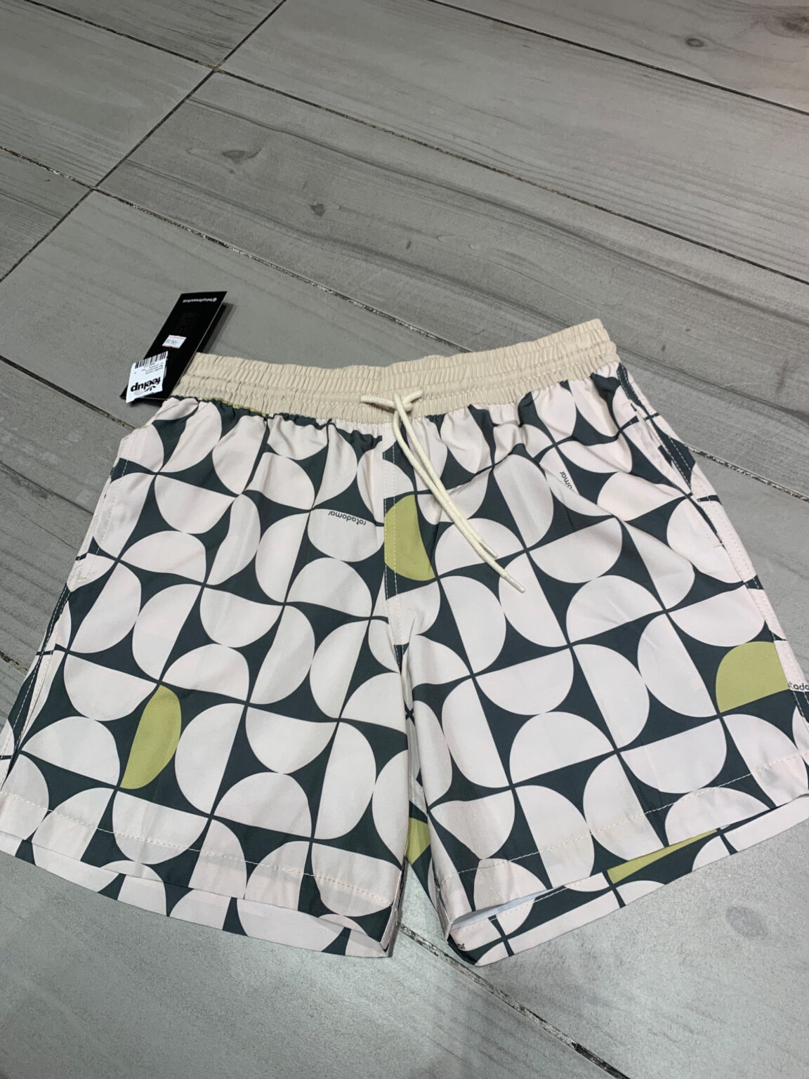 SHORT VOLEY