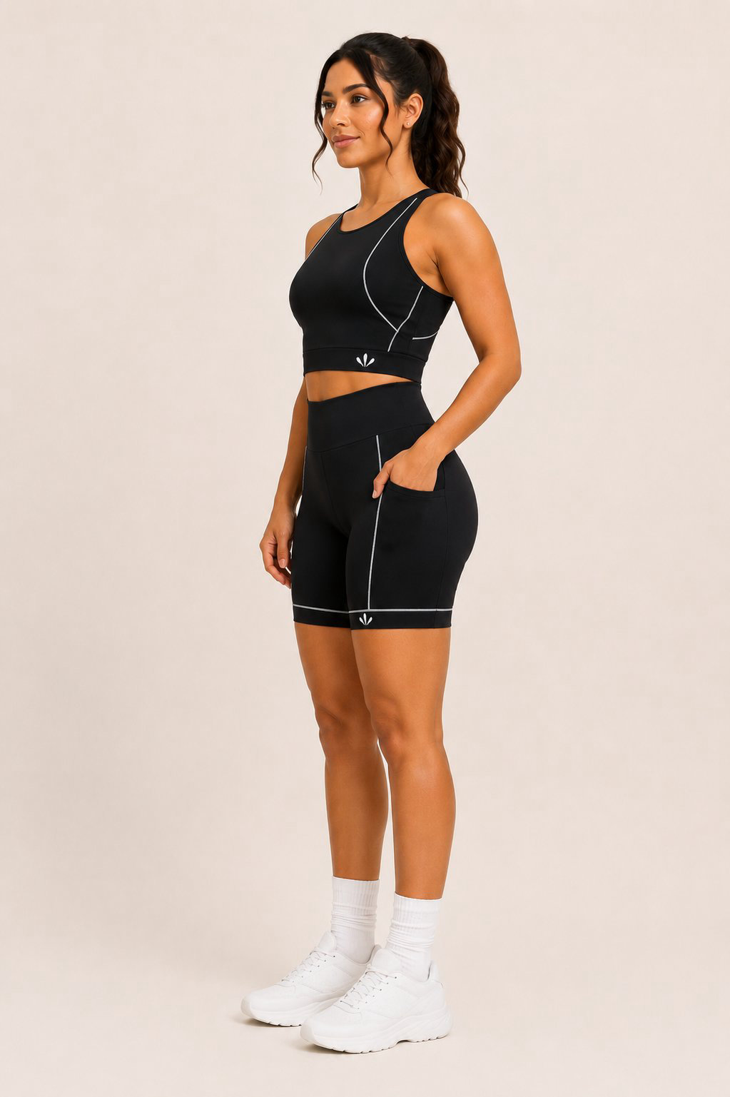 TOP ESSENCE FIT