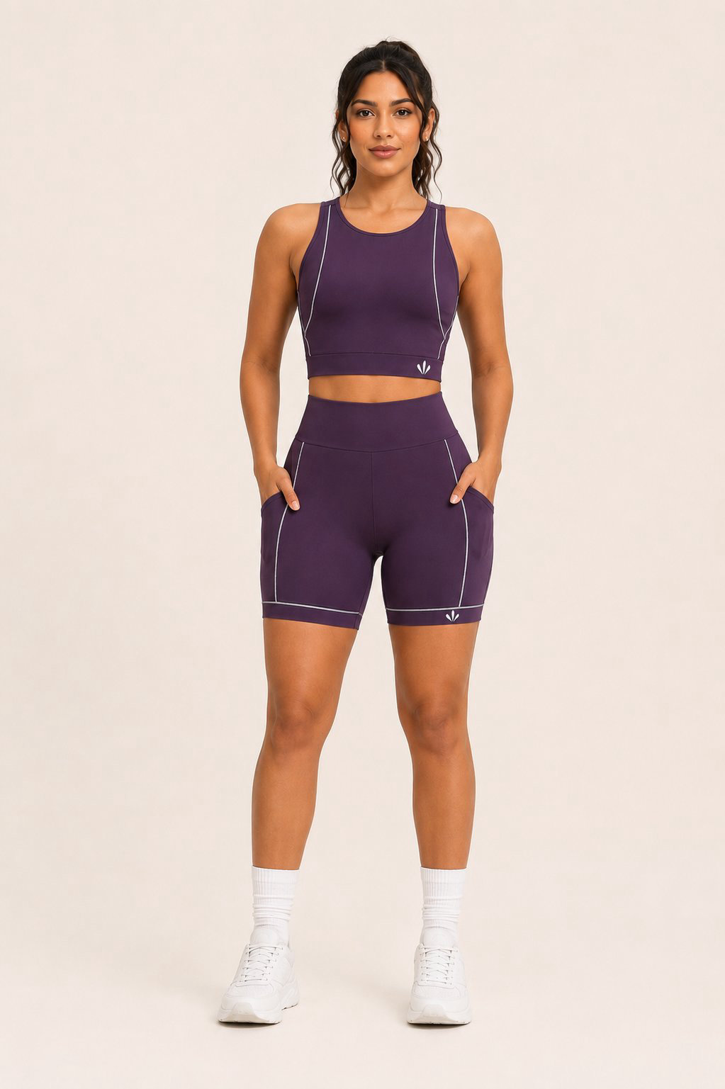 SHORT ESSENCE FIT