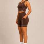 TOP ESSENCE FIT
