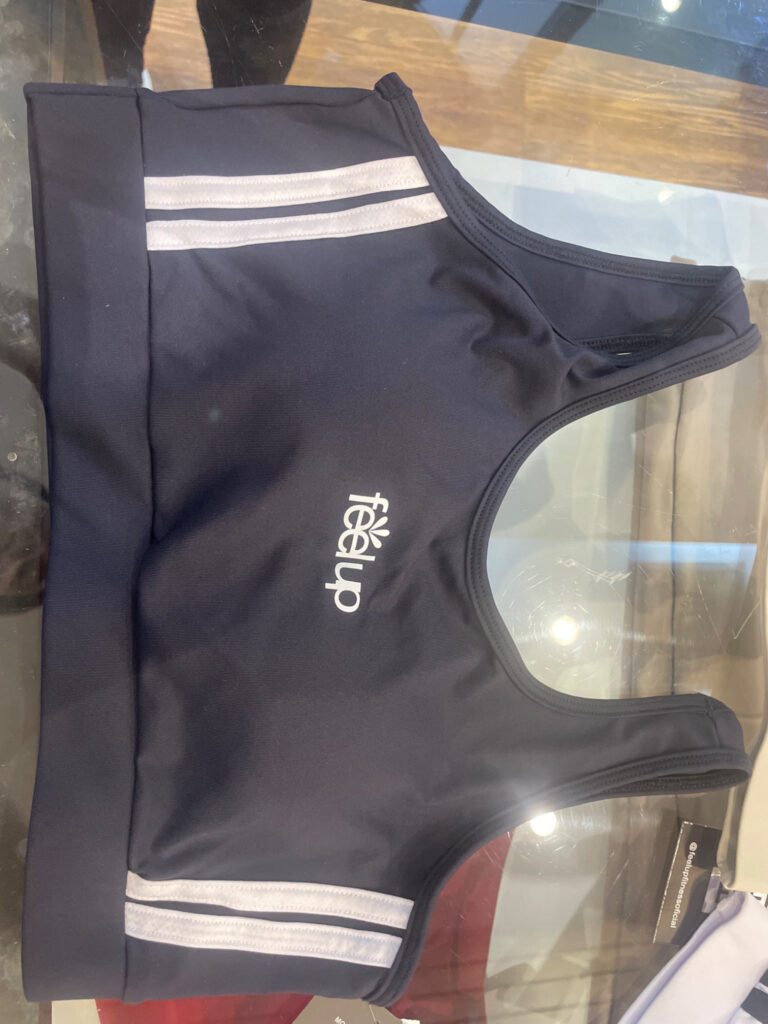 SHORT SAIA KALANICK