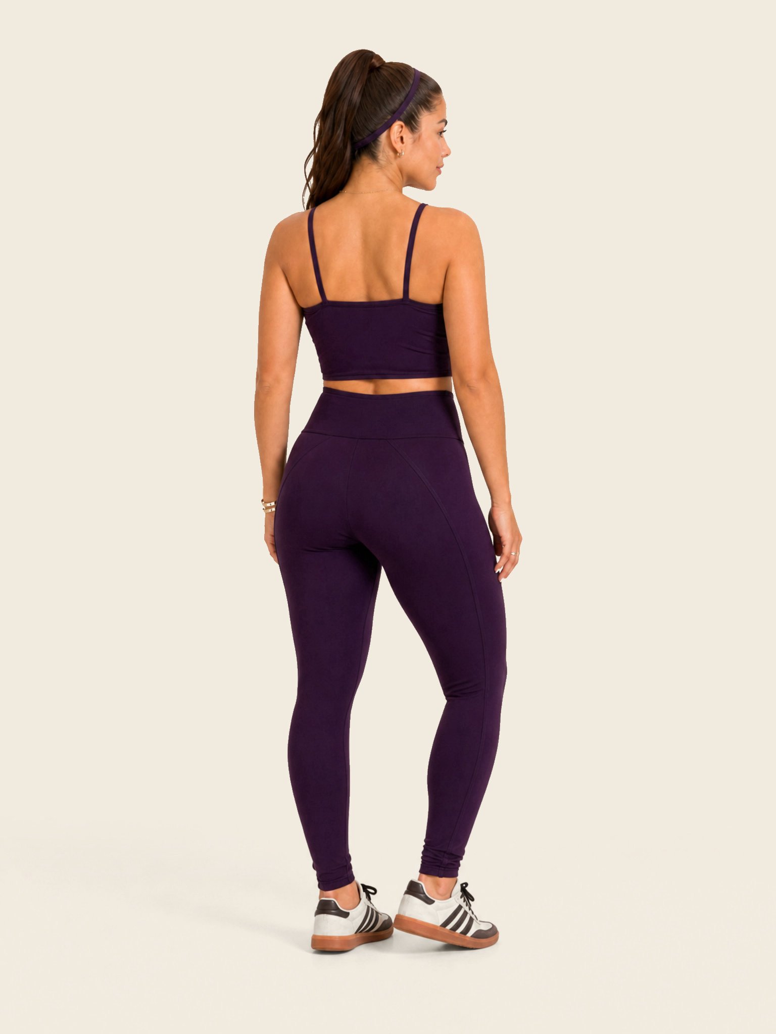 TOP UNIQUE