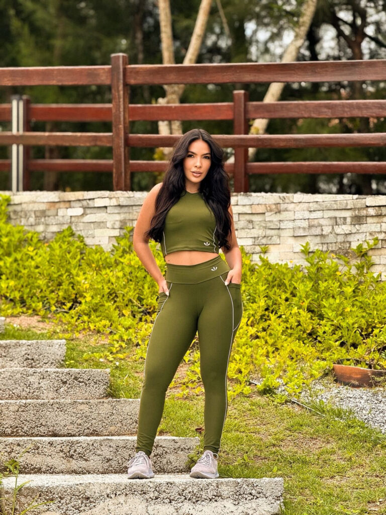 LEGGING ESSENCE FIT