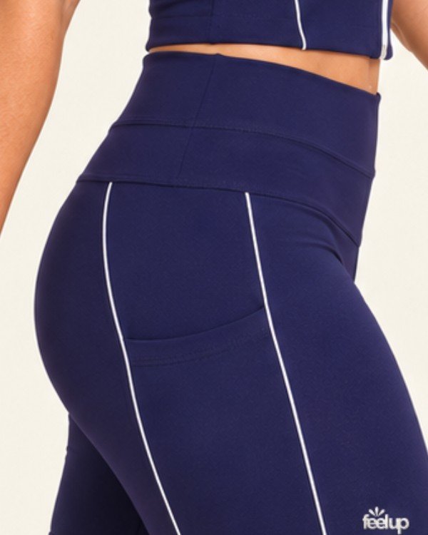 Bolso na lateral